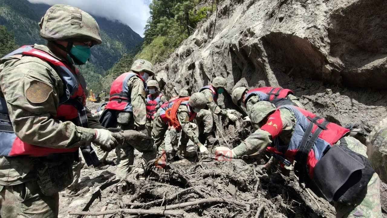 আকস্মিক বন্যায় নেপালে প্রাণহানি বেড়ে ৬৩৩, নিখোঁজ প্রায় ৩ হাজার