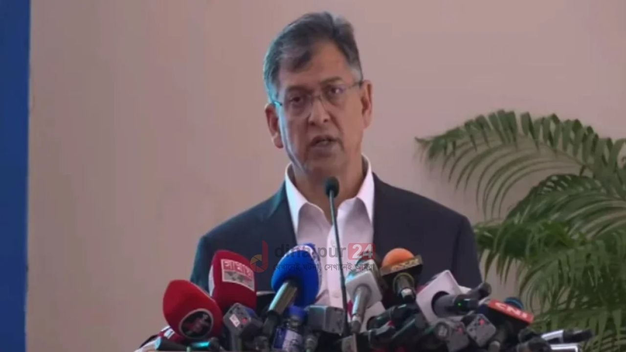আওয়ামী দোসরদের গ্রেপ্তার করলে পুলিশকে পুরস্কৃত করা হবে: স্বরাষ্ট্রমন্ত্রী